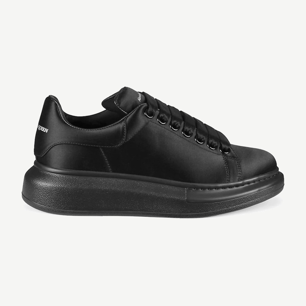 Oversized Satin Triple Black