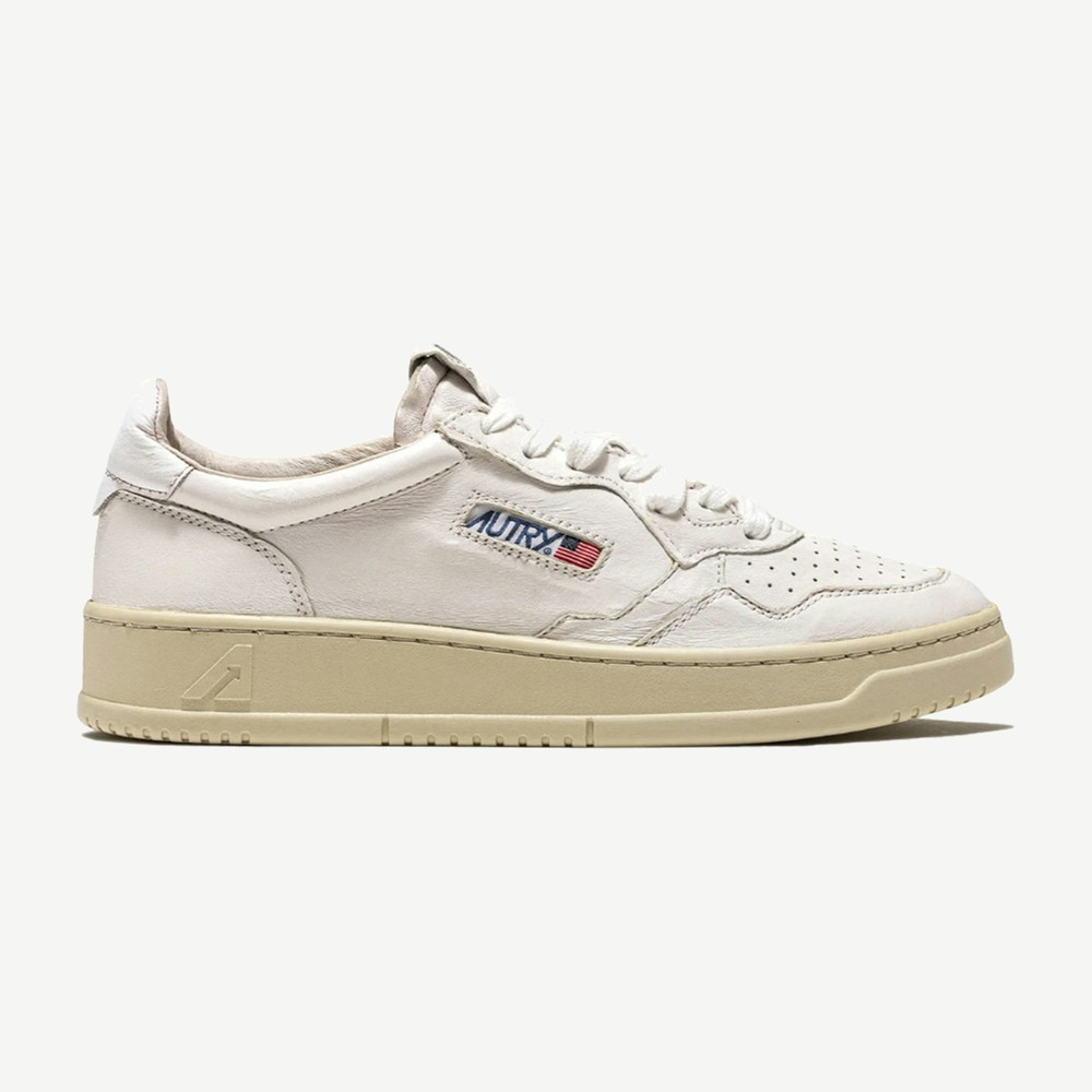 Medalist Leather Low Goatskin White W