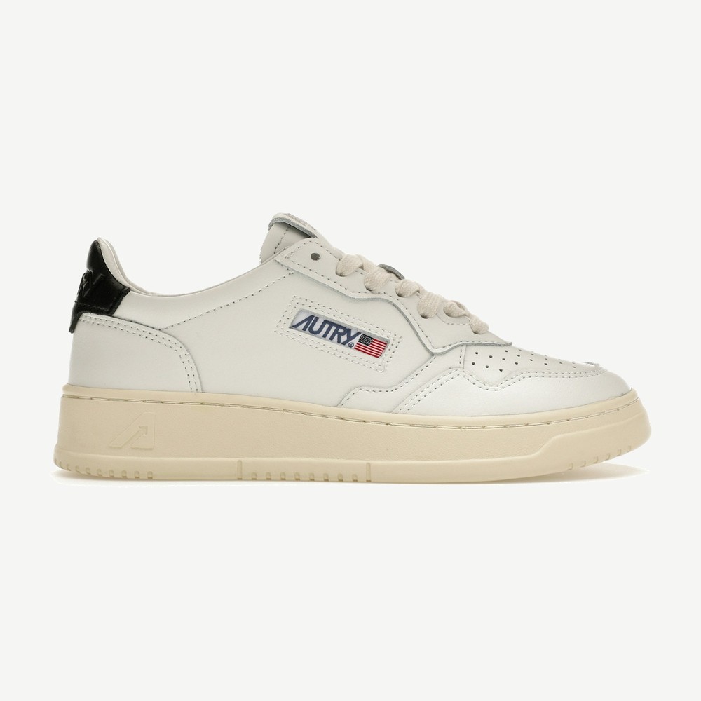 Medalist Leather Low White Black Tab W