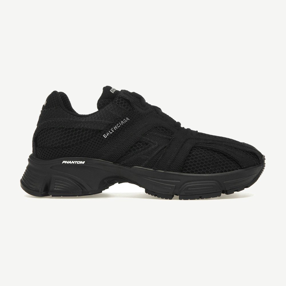 Phantom Triple Black W