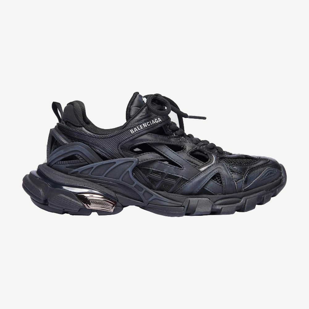 Track 2 Black W