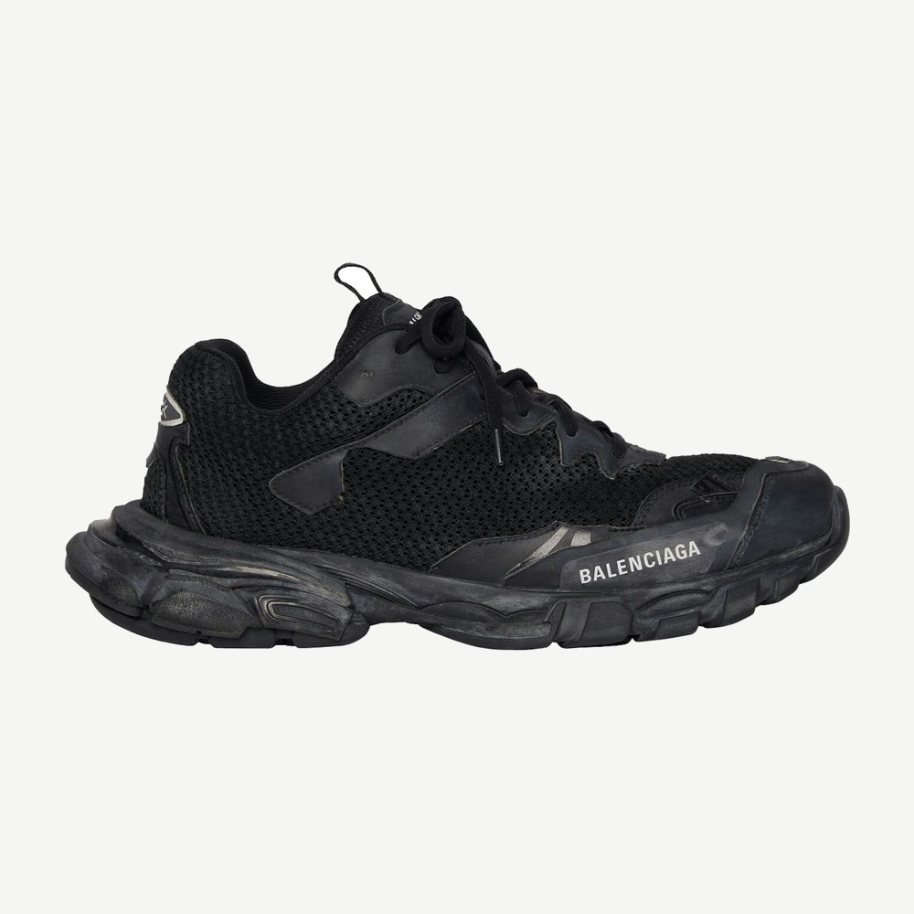 Track3 Black W